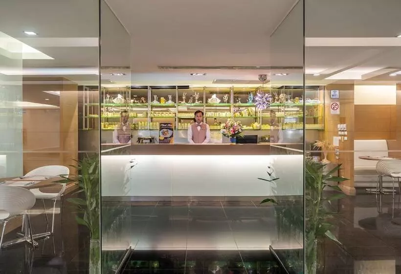 Fotos del hotel Baiyoke Suite:  17