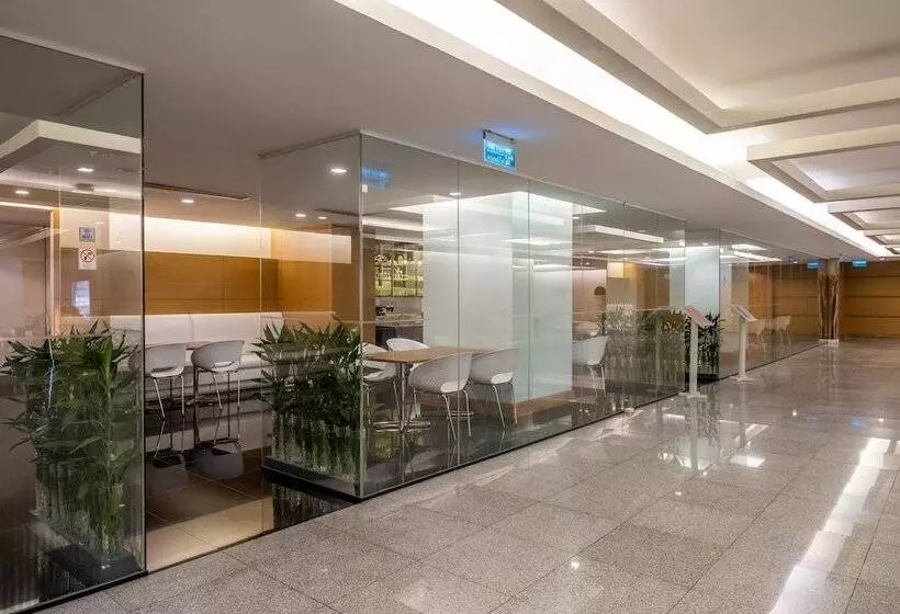 Fotos del hotel Baiyoke Suite:  3