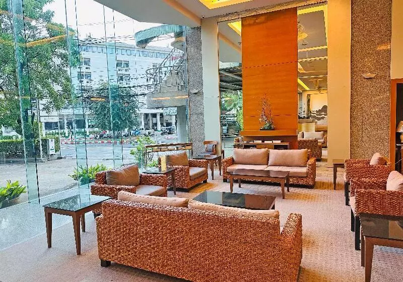 Fotos del hotel Lanna Palace 2004:  25