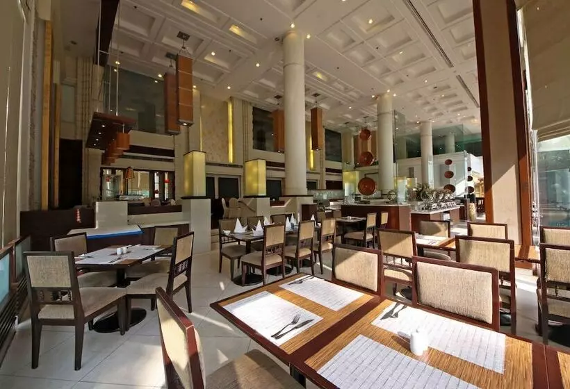 Fotos del hotel The Imperial Hotel & Convention Centre Korat:  17