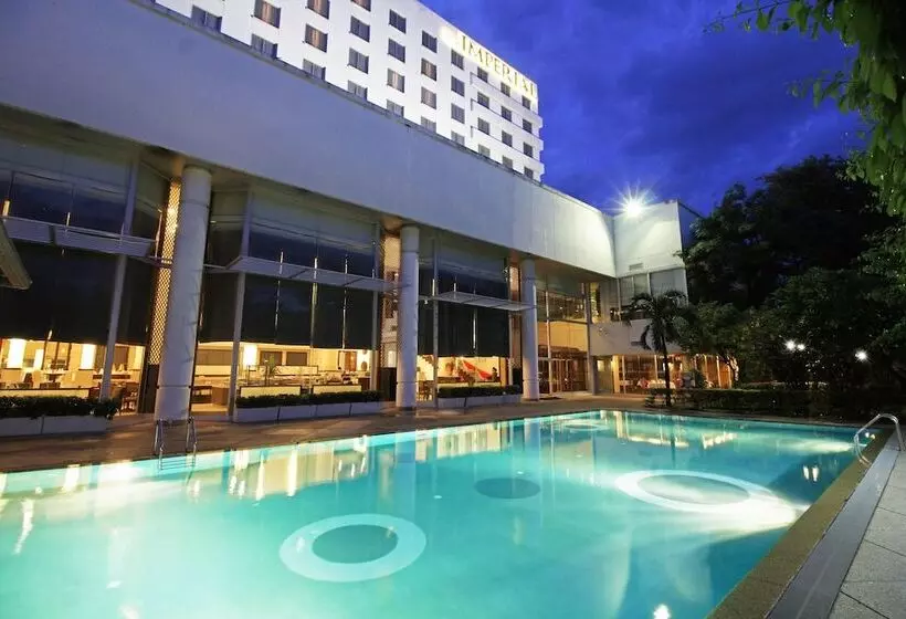 Fotos del hotel The Imperial Hotel & Convention Centre Korat:  2