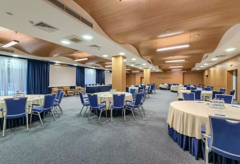 Fotos del hotel President Hotel:  7