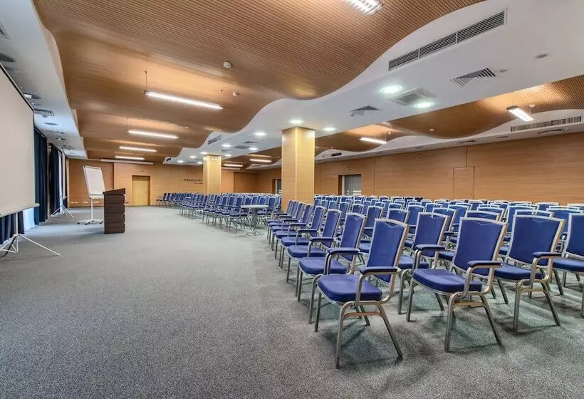 Fotos del hotel President Hotel:  10