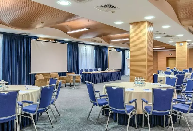 Fotos del hotel President Hotel:  2