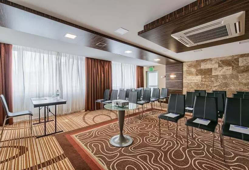 Fotos del hotel President Hotel:  11