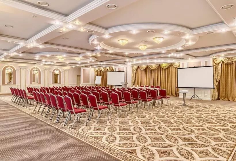 Fotos del hotel President Hotel:  15