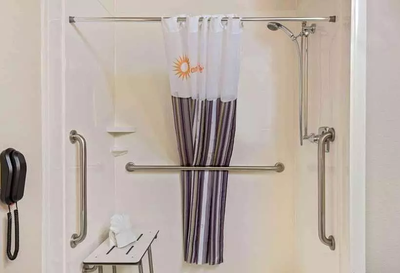 Fotos del hotel La Quinta Inn &amp; Suites By Wyndham Las Vegas Nellis:  11