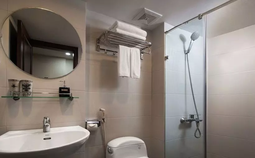 Fotos del hotel Hanoian Lakeside:  3