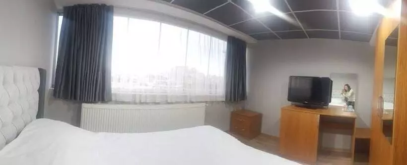 Black Suite Otel