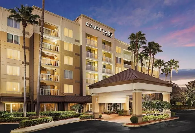 Courtyard By Marriott Orlando Downtown