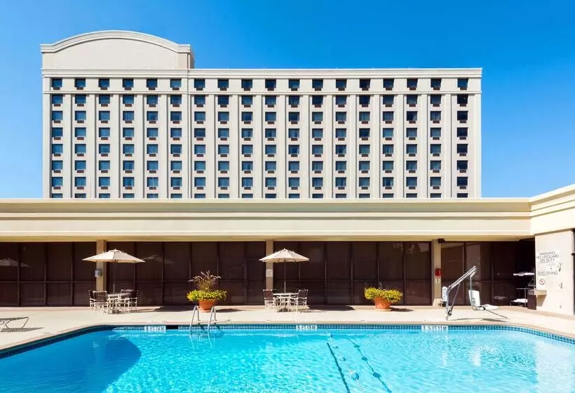 Sonesta Atlanta Airport North