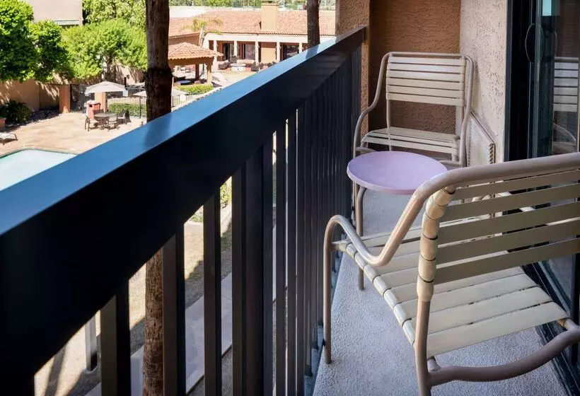 Fotos del hotel Sonesta Select Phoenix Camelback:  6