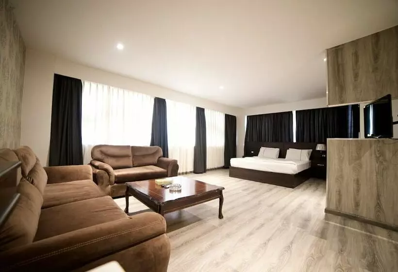 Fotos del hotel Joude:  5