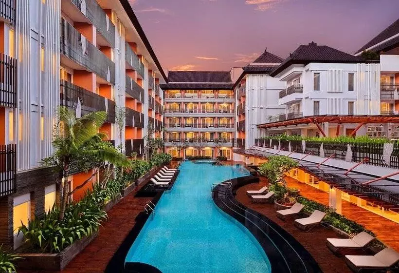 Fairfield By Marriott Bali Kuta Sunset Road