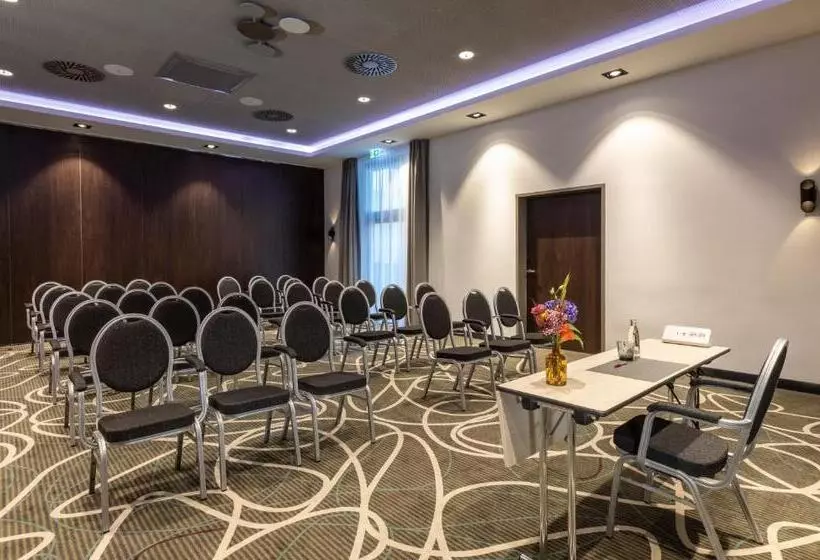 Fotos del hotel Leonardo  Dortmund:  10