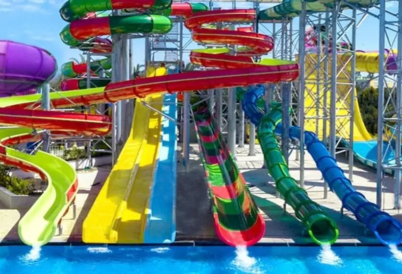 Fotos del hotel Infinity By Yelken Aquapark&resorts Ku?adasi:  3