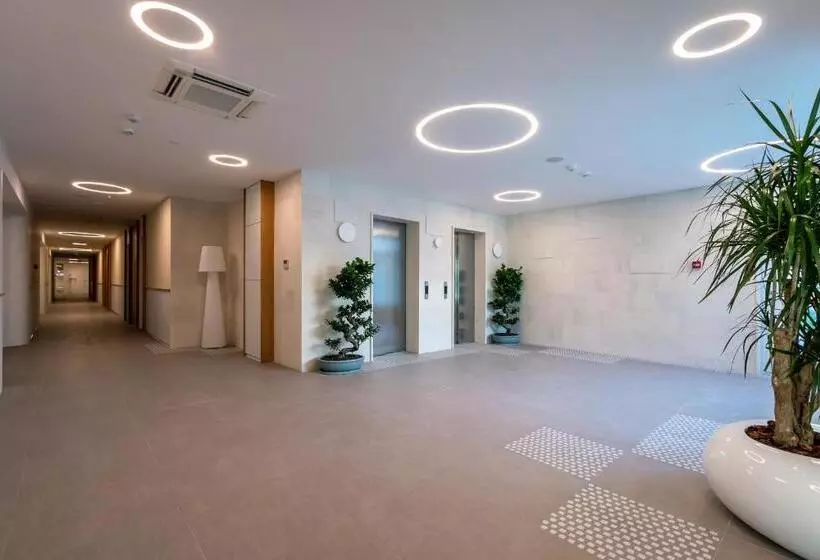 Fotos del hotel Carine  Kumbor:  4