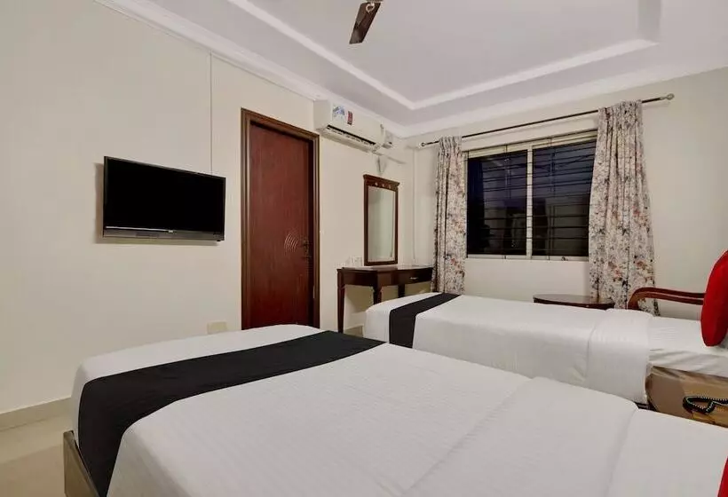 Fotos del hotel Capital O 11148 Amethyst Business:  21