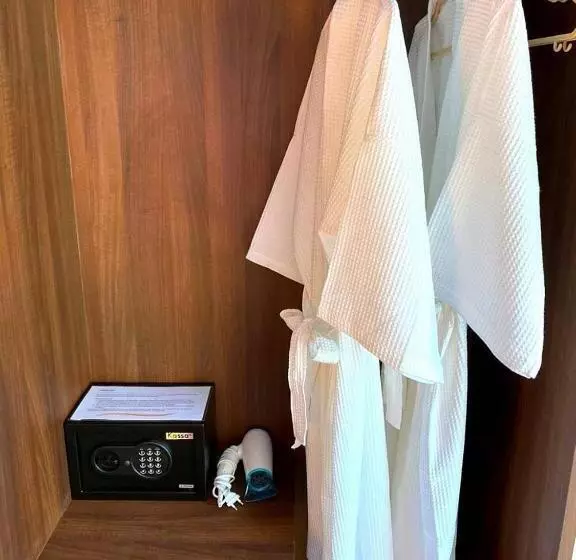 Fotos del hotel The Thames Pool Access Resort & Villa:  21