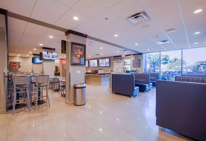 Fotos del hotel Stadium:  2