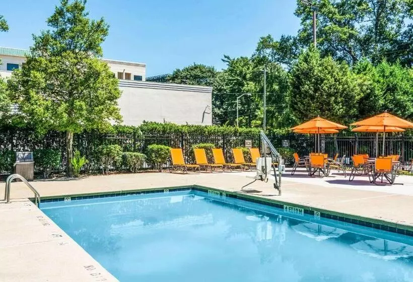 Fotos del hotel Comfort Inn Atlanta Downtown:  2