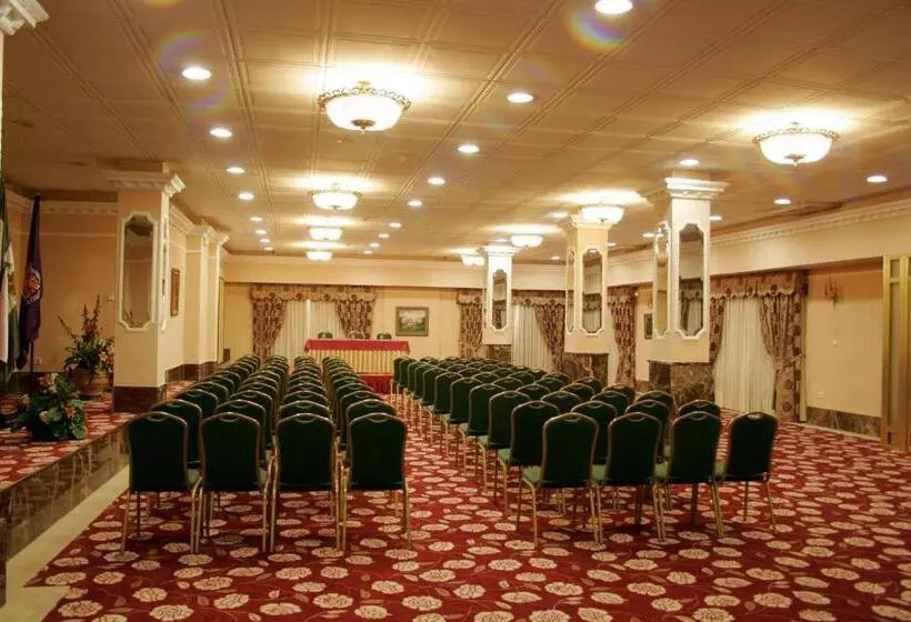 Fotos del hotel Infanta Cristina:  24