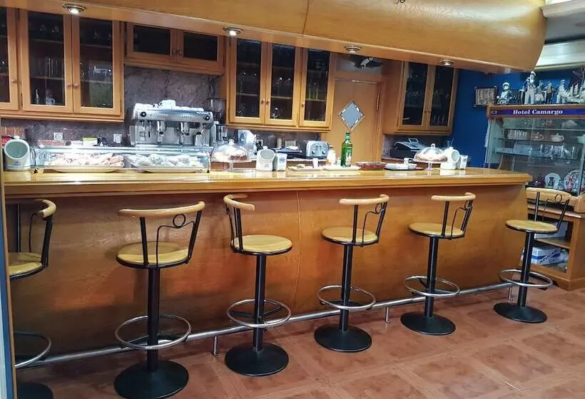 Fotos del hotel Camargo:  17