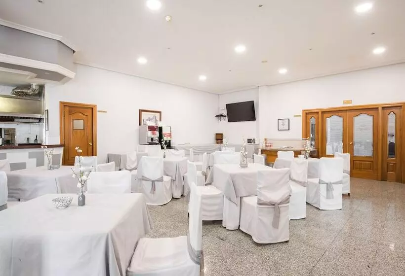 Fotos del hotel Emperatriz Iii:  19