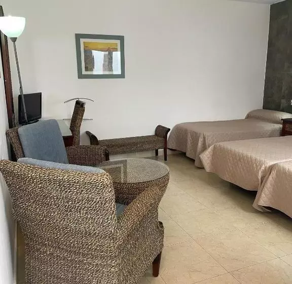 Fotos del hotel La Albarizuela:  20