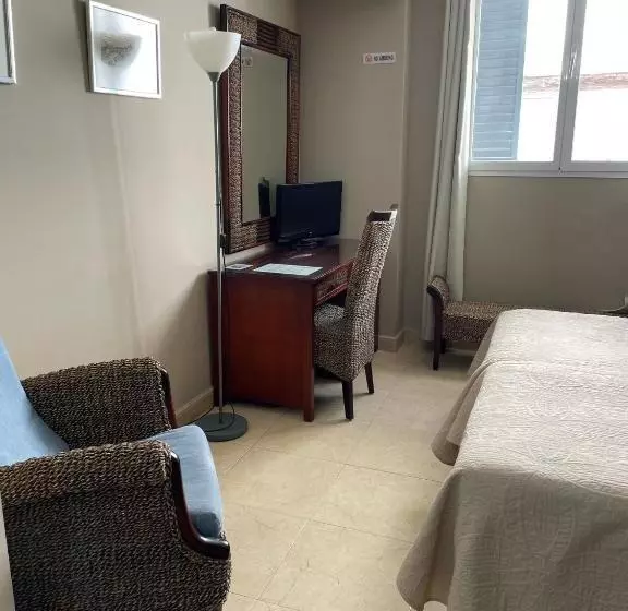 Fotos del hotel La Albarizuela:  22