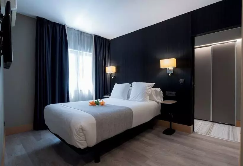 Fotos del hotel Plaza:  12