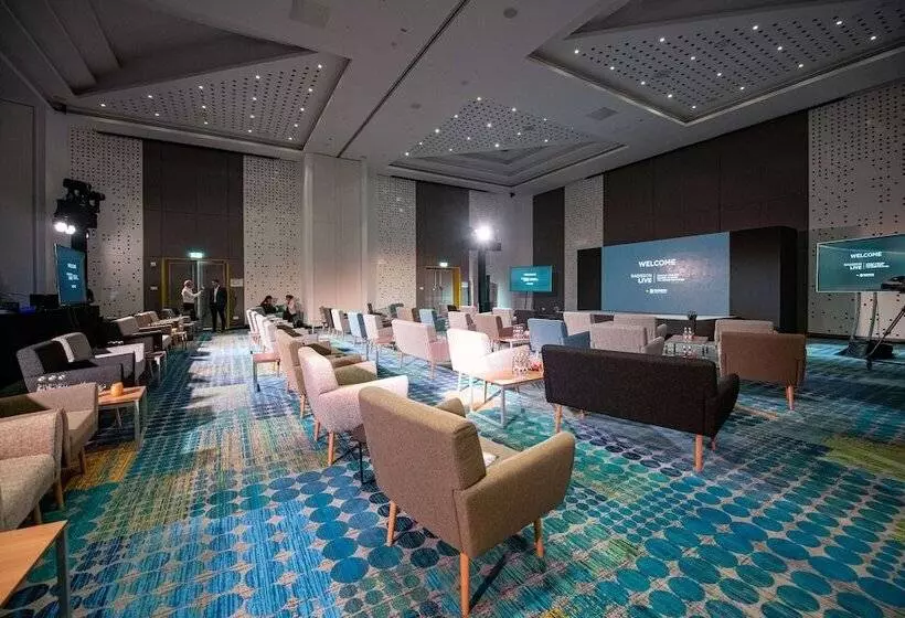 Fotos del hotel Radisson Red Dubai Silicon Oasis:  25