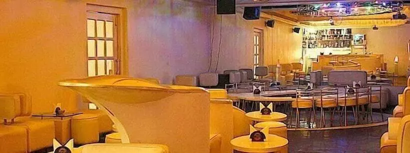 Fotos del hotel Ambica Empire:  4