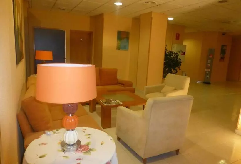 Fotos del hotel Hostal El Val:  2