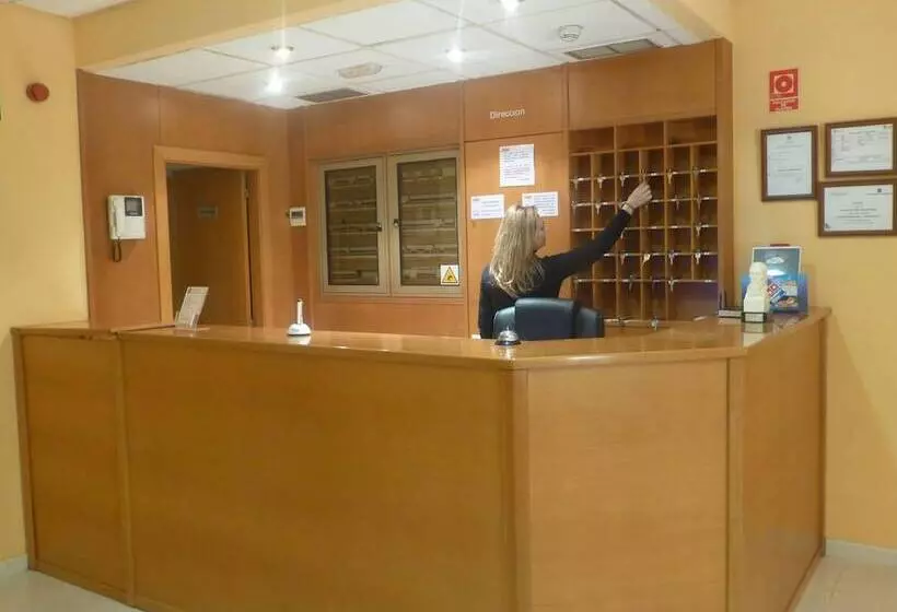 Fotos del hotel Hostal El Val:  14