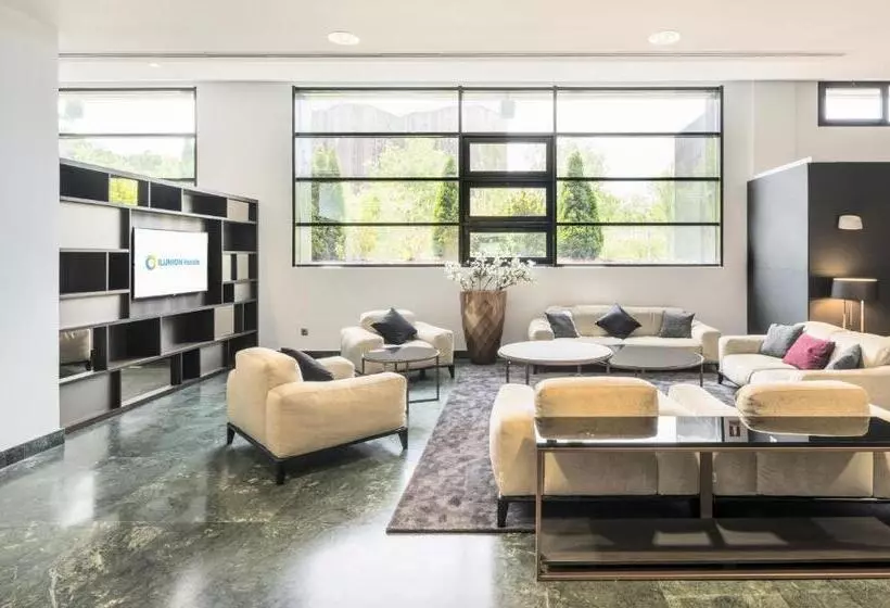 Fotos del hotel Ilunion Pio Xii:  8