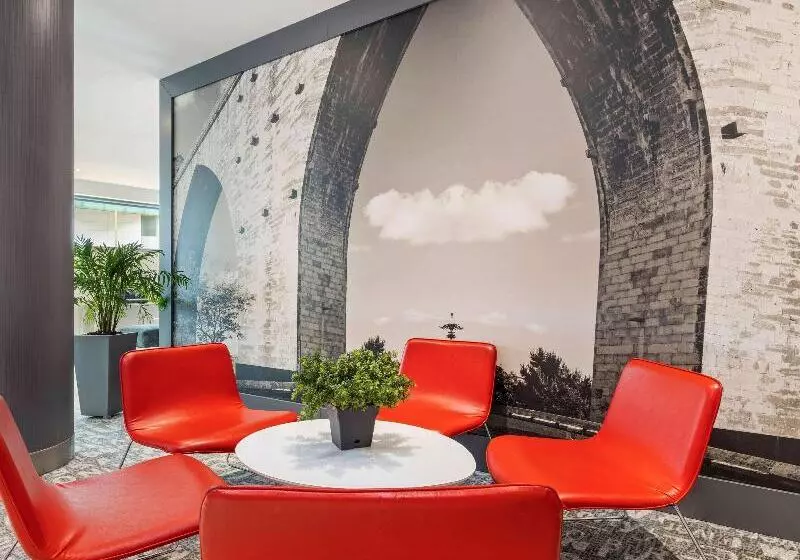 Fotos del hotel Mercure Lisboa:  2