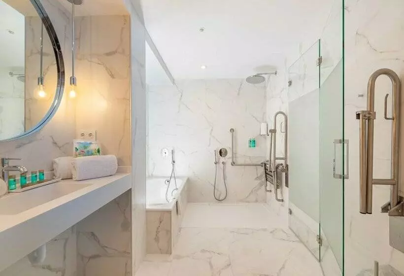 Fotos del hotel L Azure  4 Sup:  52