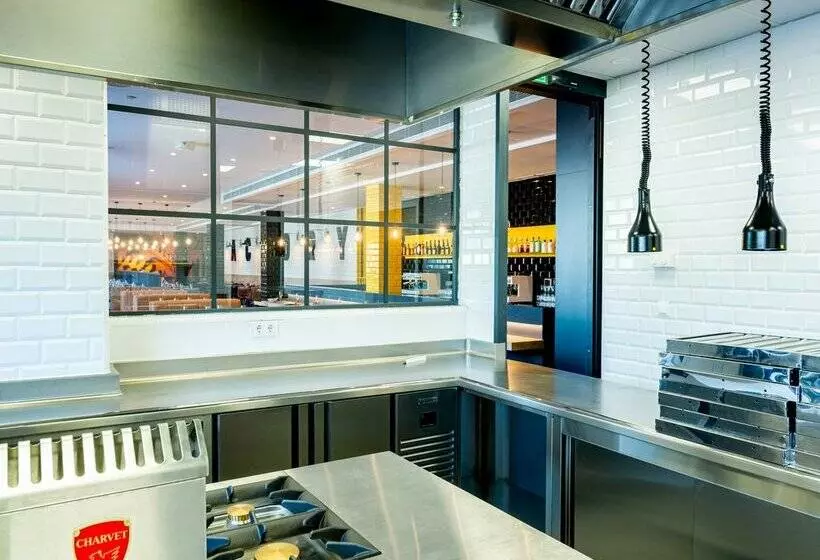 Fotos del hotel L Azure  4 Sup:  84