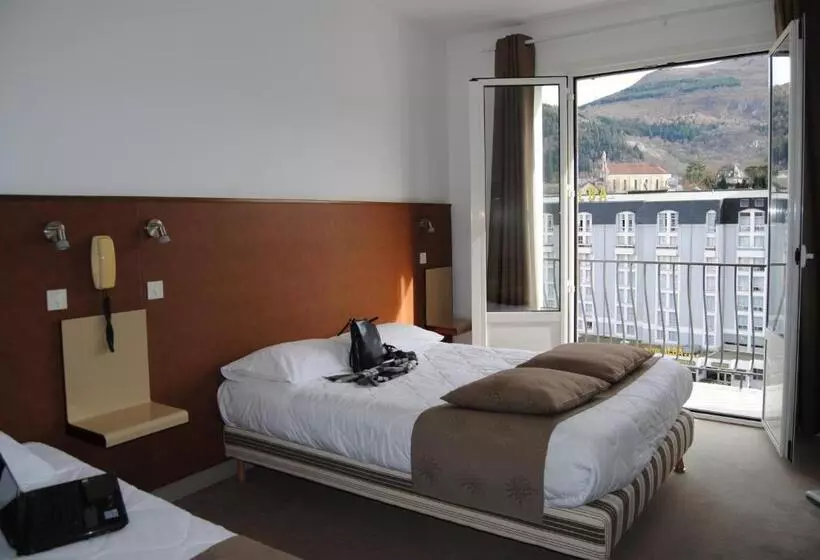 Fotos del hotel Hôtel Notre Dame De La Sarte:  6