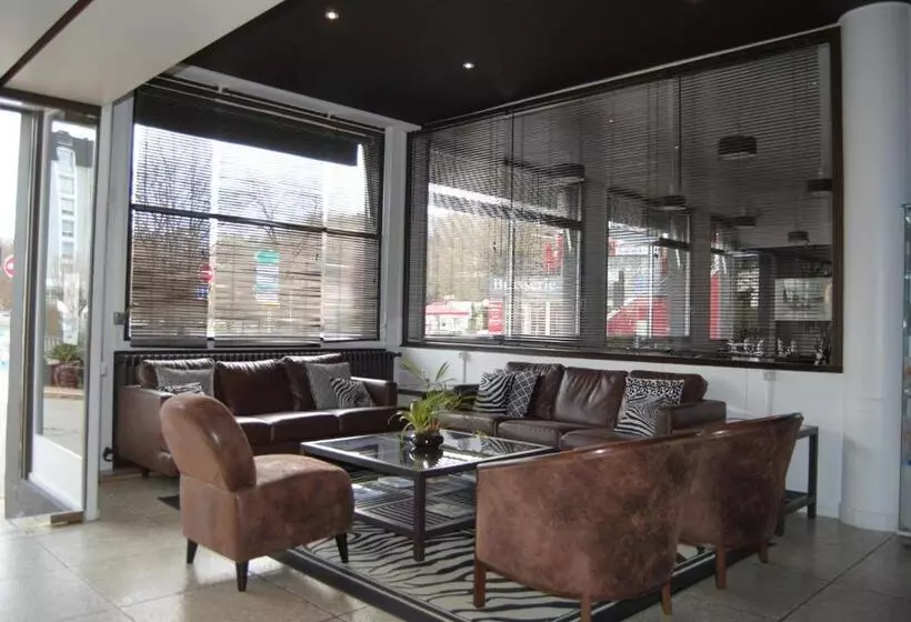 Fotos del hotel Hôtel Notre Dame De La Sarte:  93