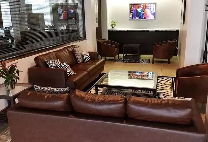 Fotos del hotel Hôtel Notre Dame De La Sarte:  69