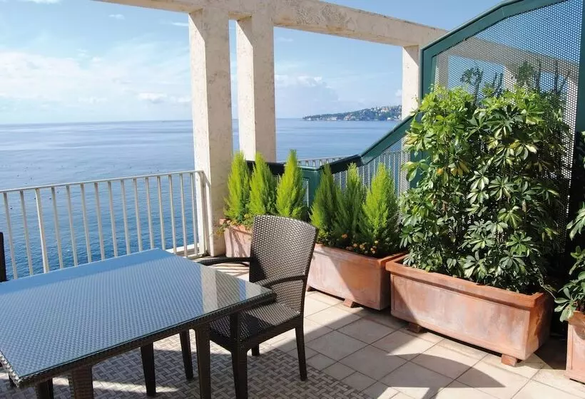 Fotos del hotel Royal Continental:  4