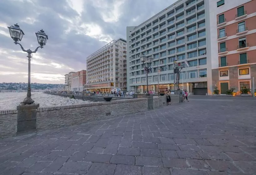 Fotos del hotel Royal Continental:  12