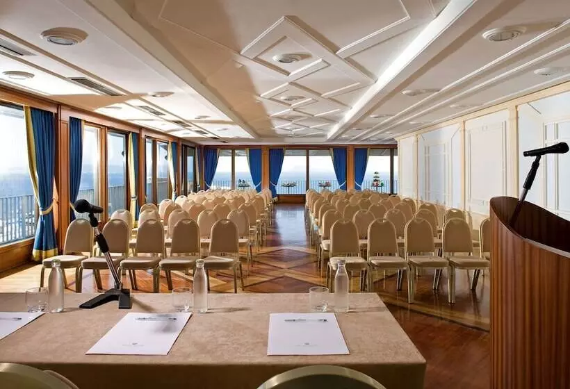 Fotos del hotel Royal Continental:  9