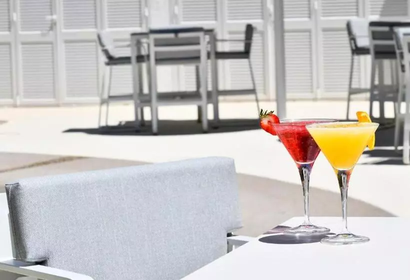 Fotos del hotel Salles Hotels Marina Portals:  23