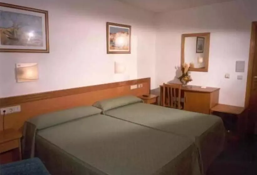 Fotos del hotel San Vicente:  3