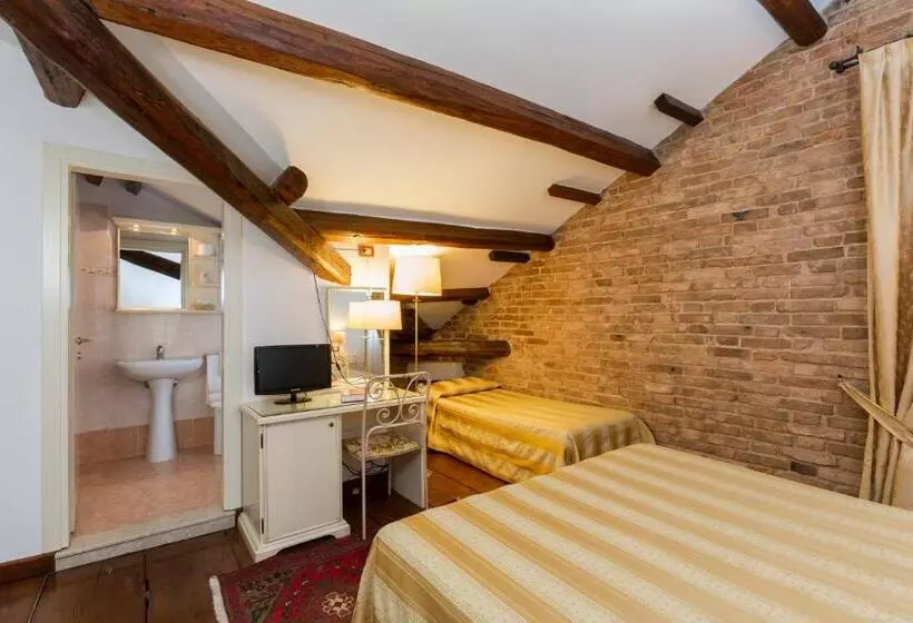 Fotos del hotel Villa Casanova:  7