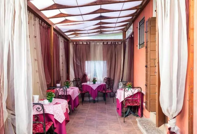 Fotos del hotel Villa Casanova:  2