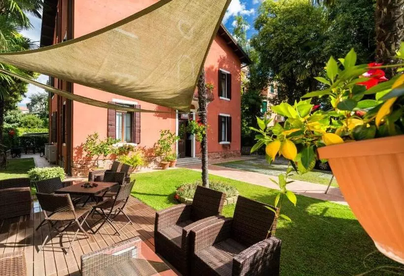 Fotos del hotel Villa Casanova:  16